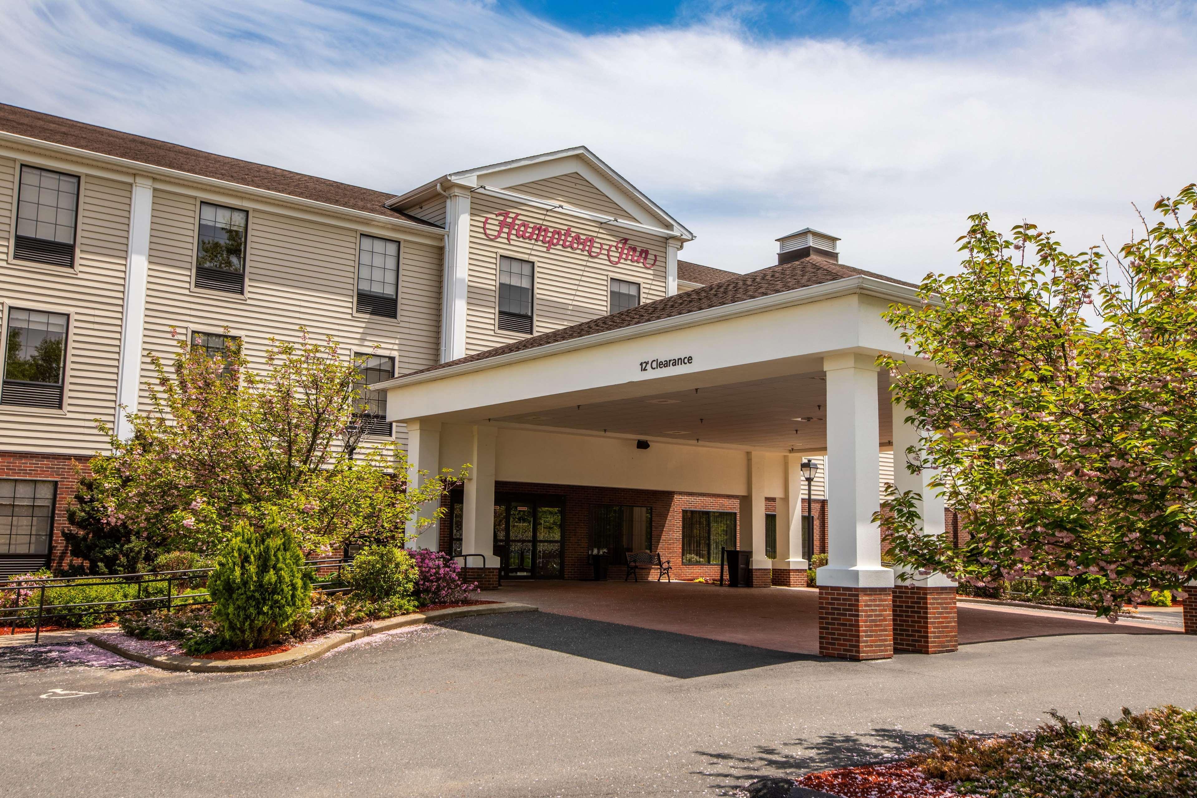 Hampton Inn Hadley-Amherst Area Dış mekan fotoğraf