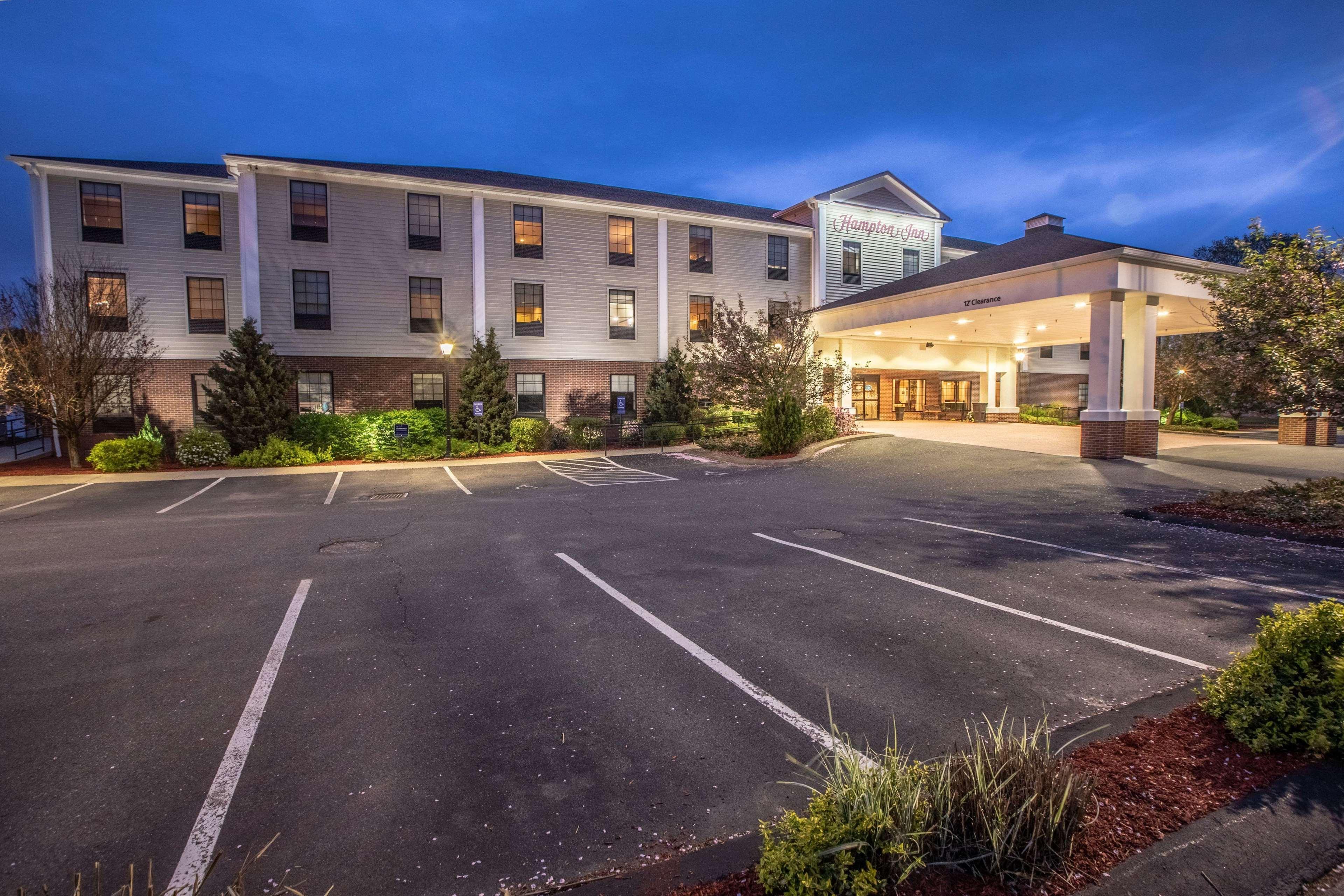 Hampton Inn Hadley-Amherst Area Dış mekan fotoğraf