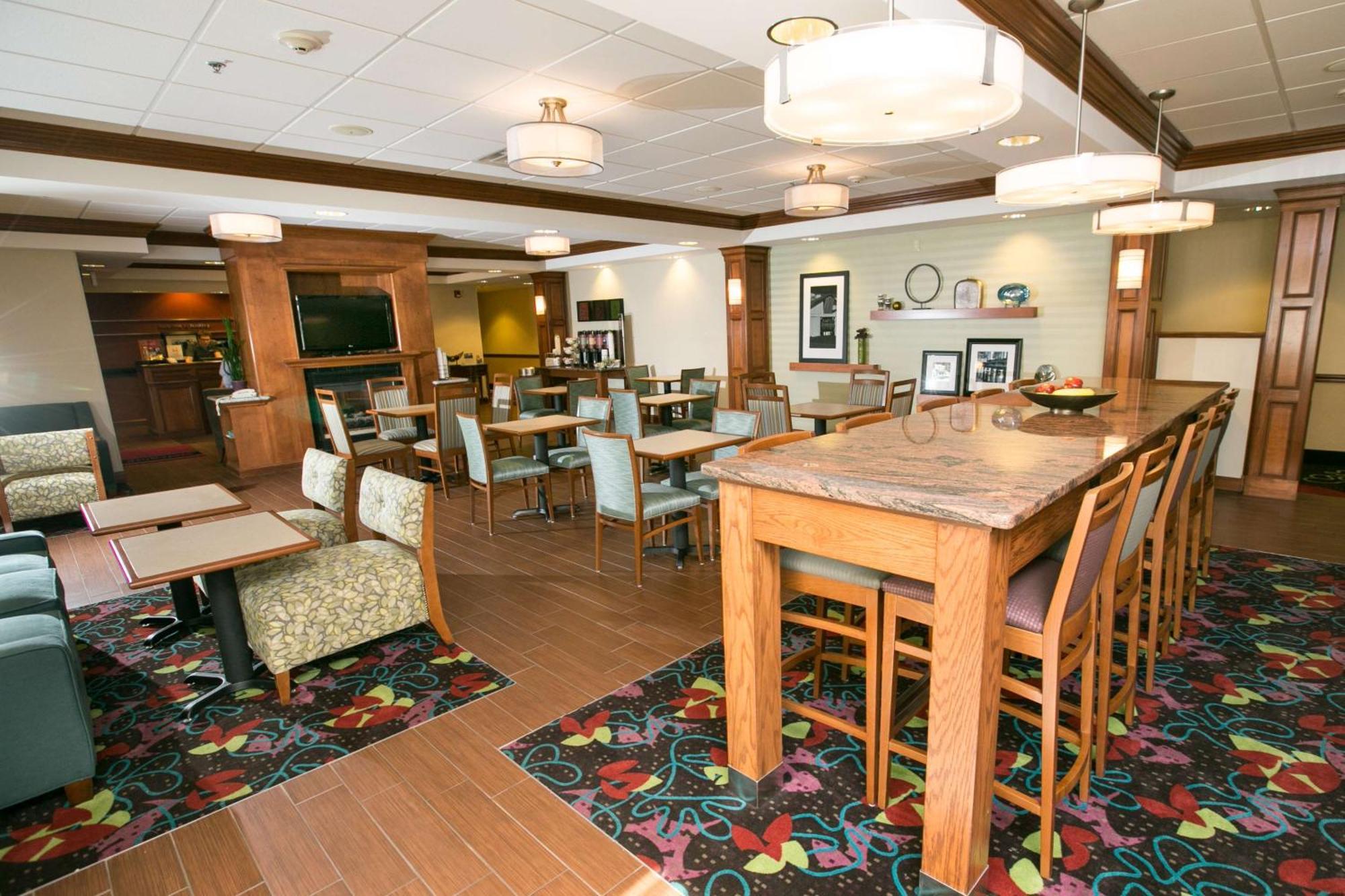 Hampton Inn Hadley-Amherst Area Dış mekan fotoğraf